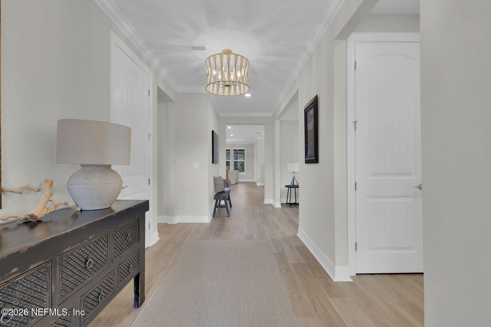 638 CURVED BAY Trail