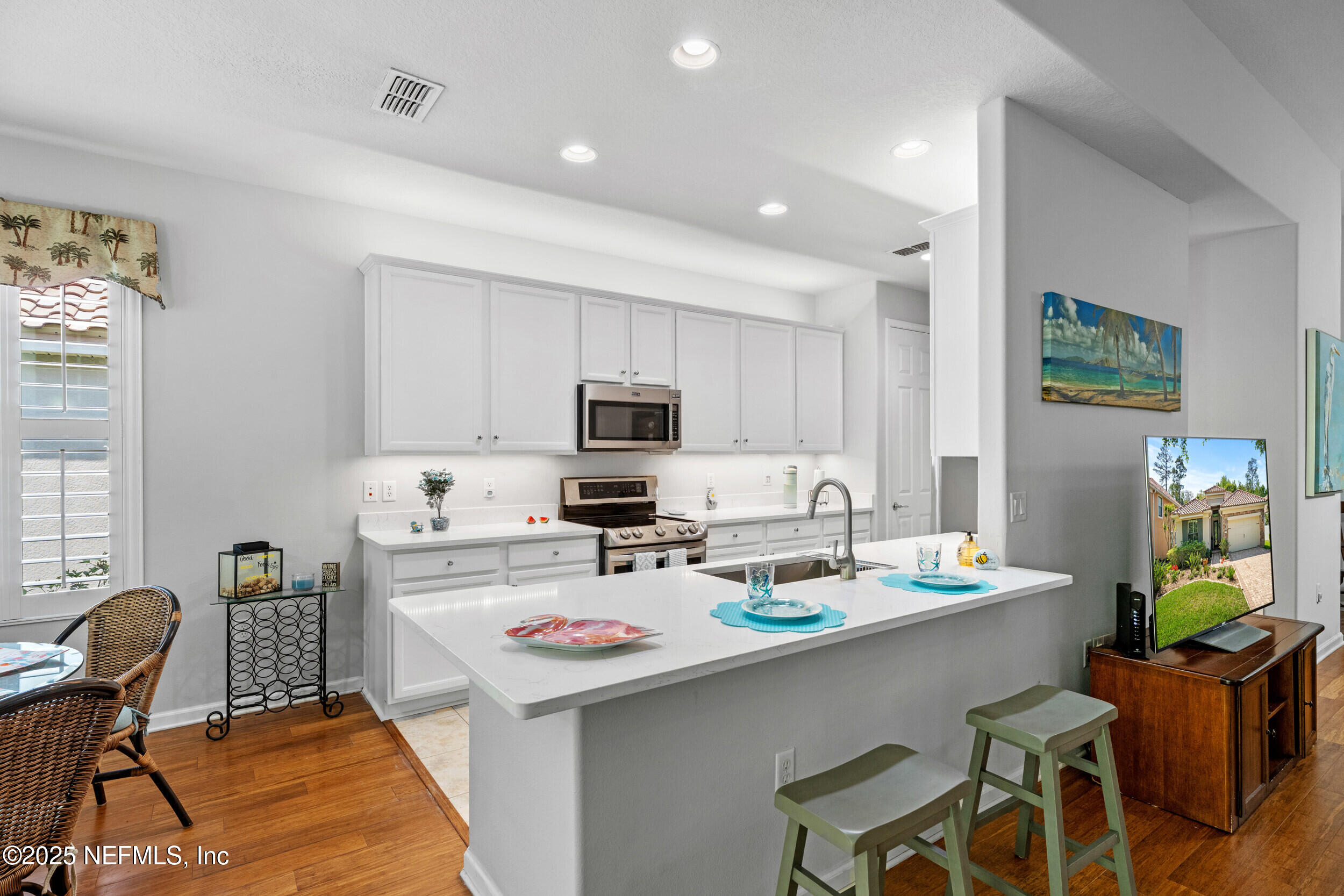 113 MARSH HOLLOW Road