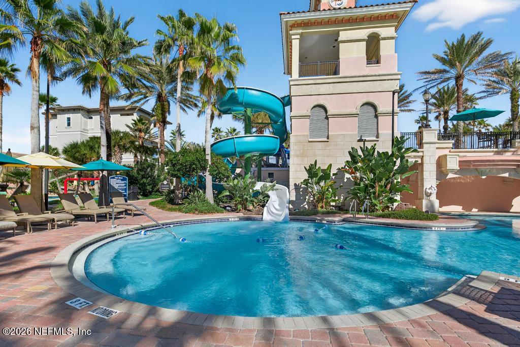 320 OCEAN CREST Drive