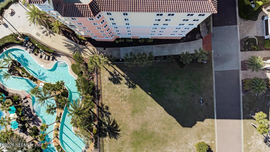 320 OCEAN CREST Drive