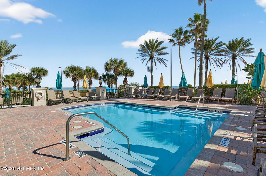 320 OCEAN CREST Drive