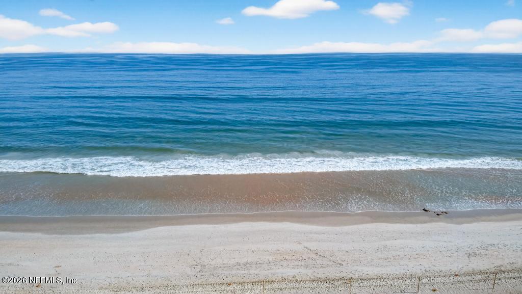 320 OCEAN CREST Drive