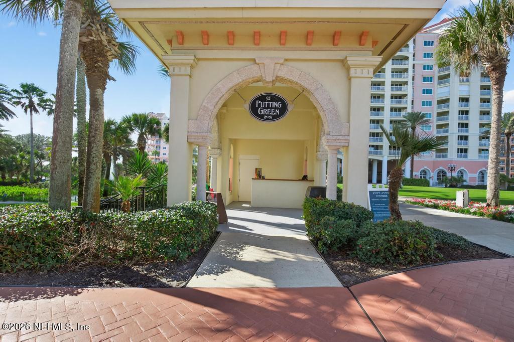 320 OCEAN CREST Drive