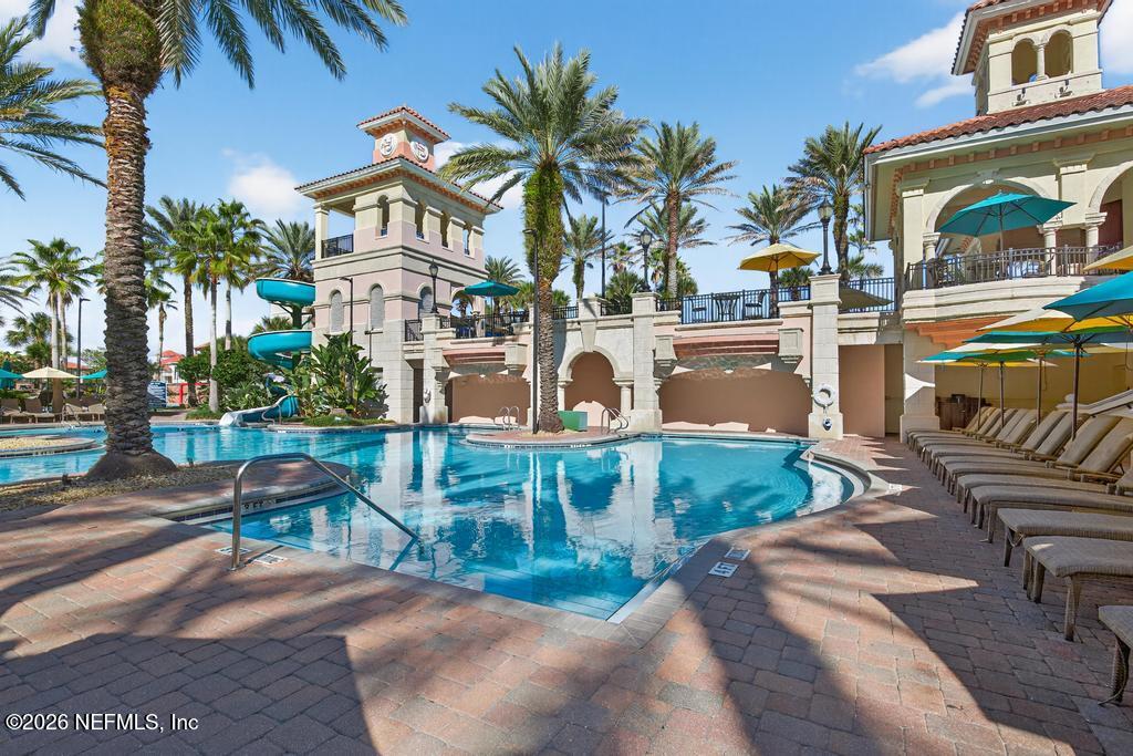 320 OCEAN CREST Drive