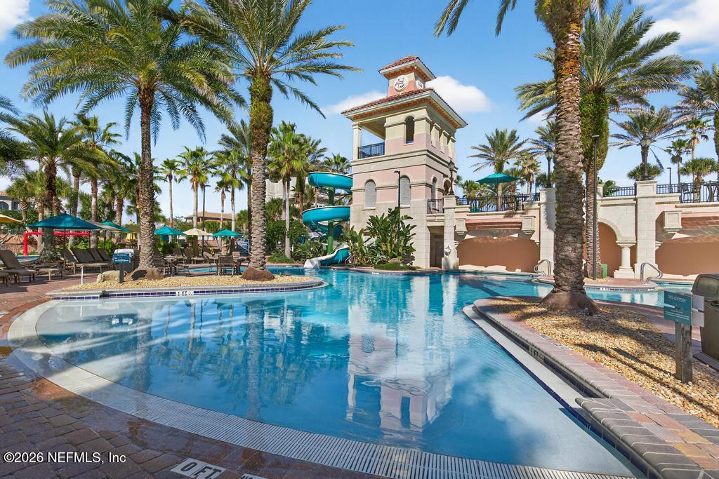 320 OCEAN CREST Drive