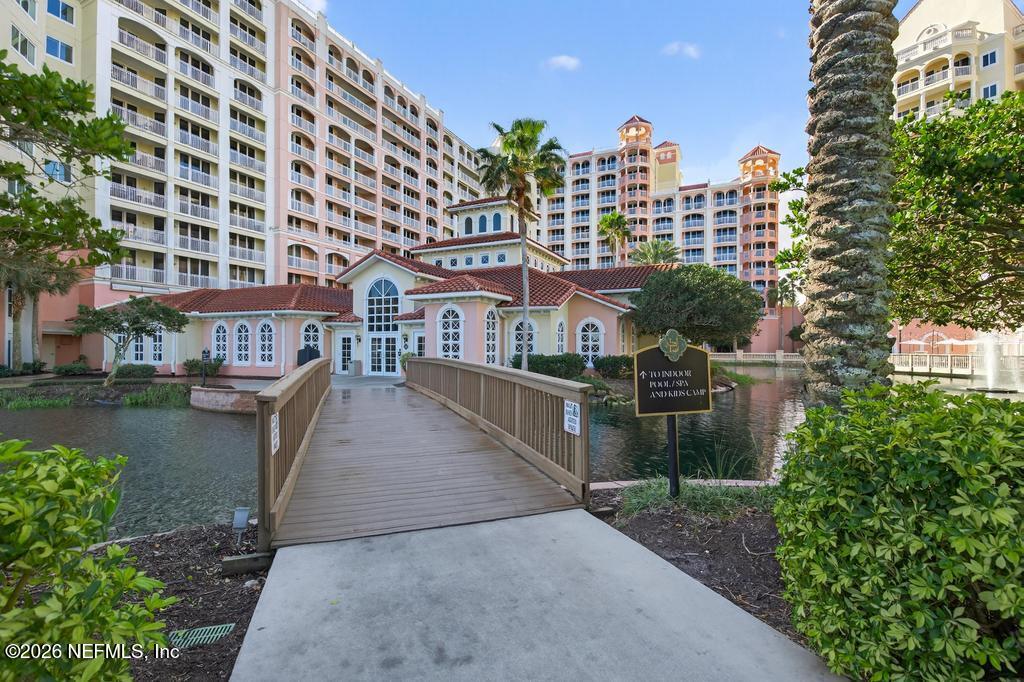 320 OCEAN CREST Drive