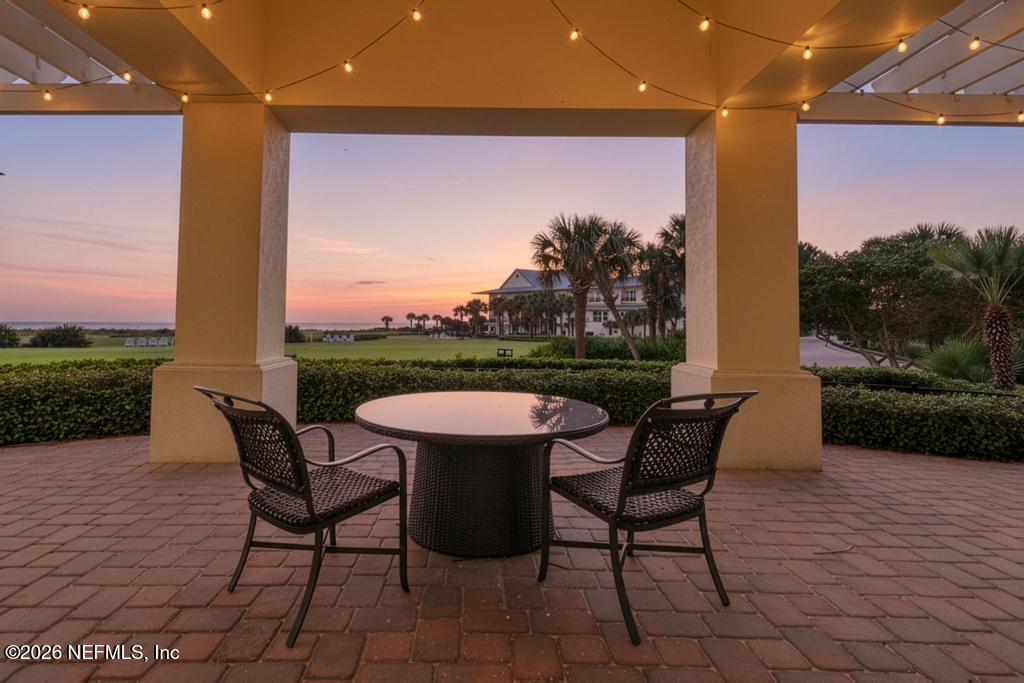 320 OCEAN CREST Drive