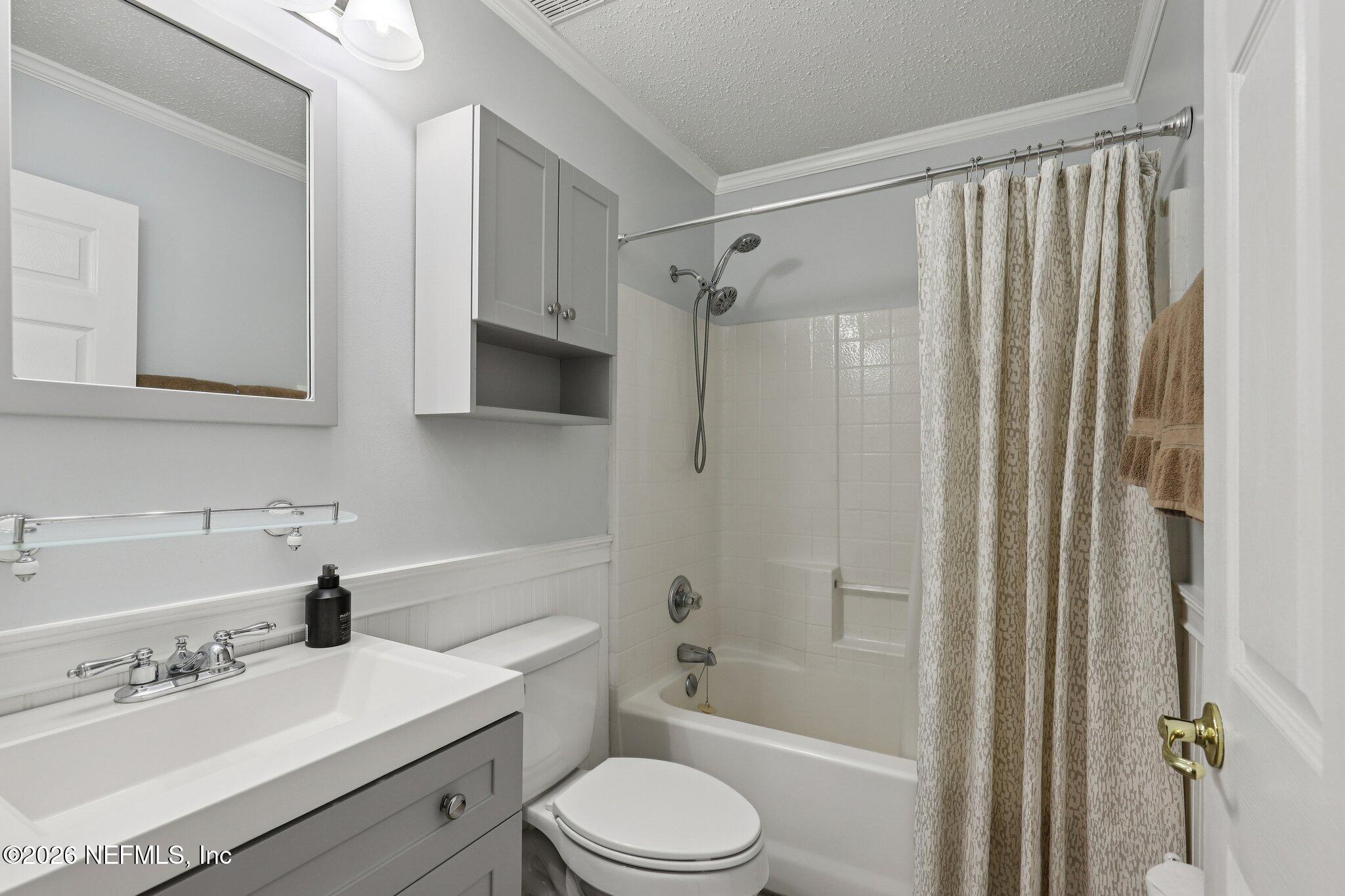 1005 ANDREA Way, St. Johns