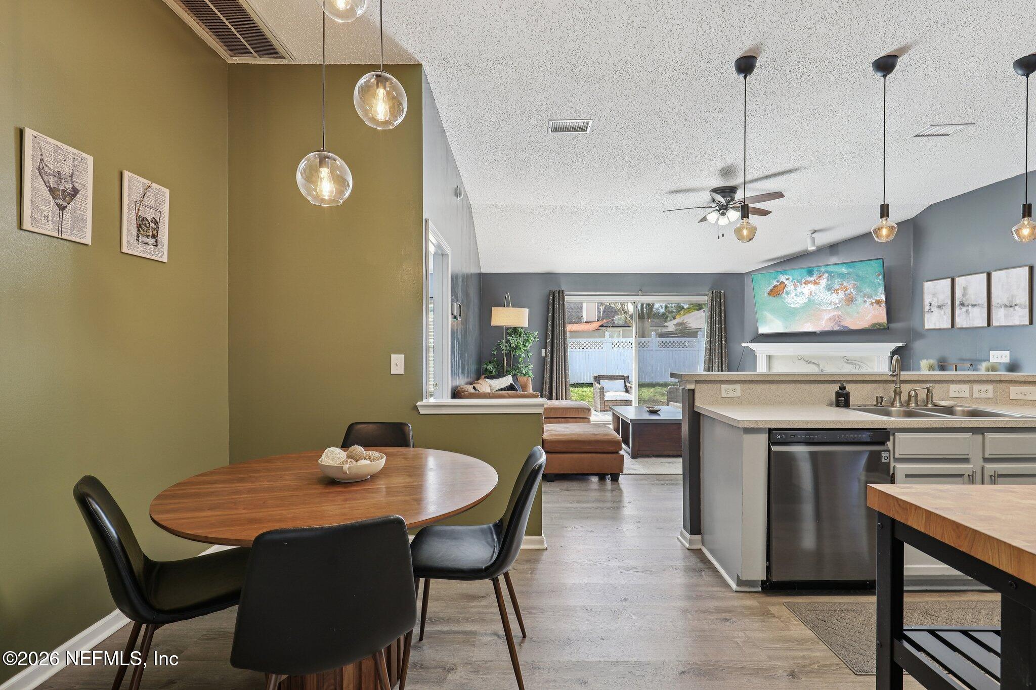 1005 ANDREA Way, St. Johns