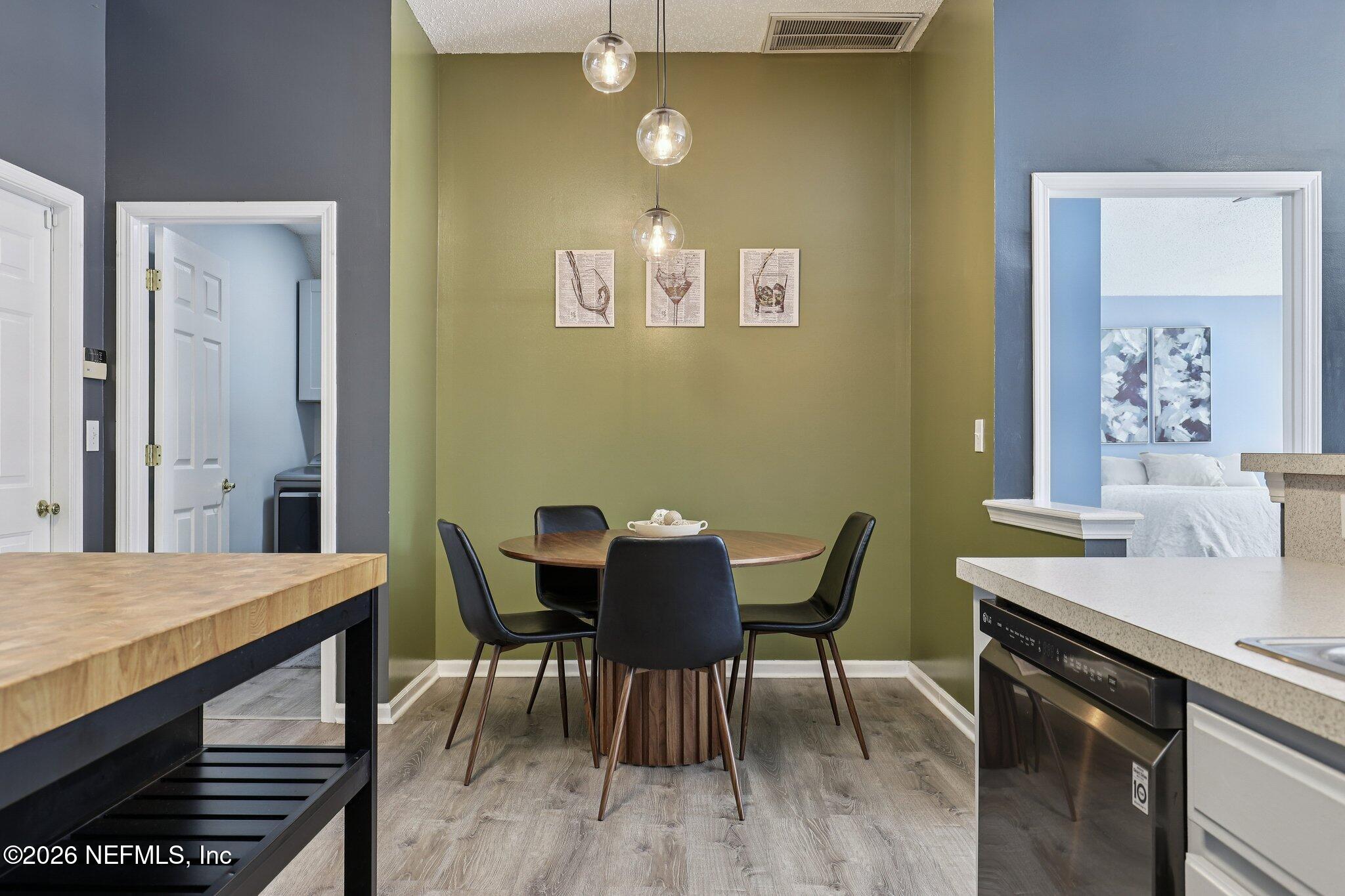 1005 ANDREA Way, St. Johns