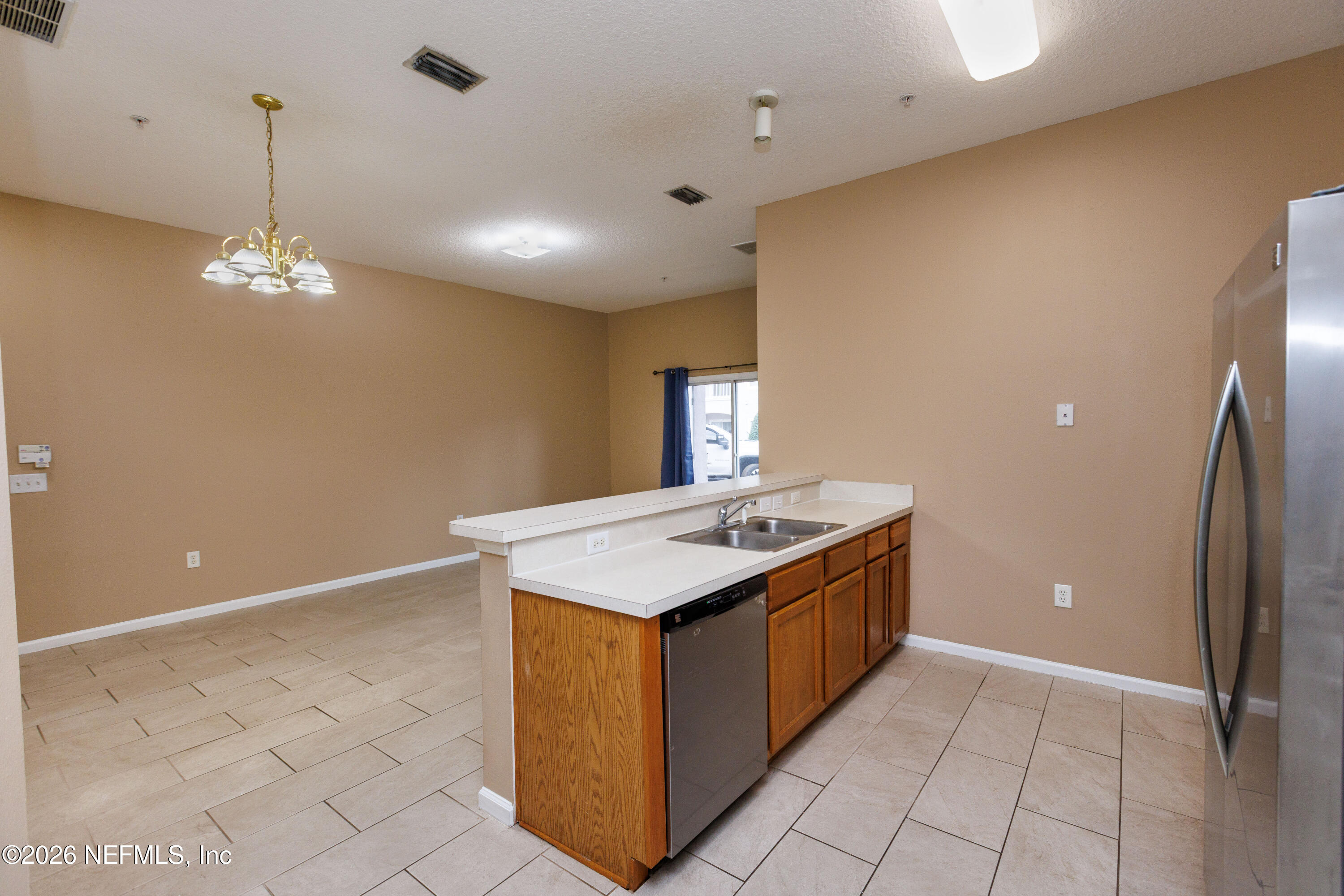 6070 MAGGIES Circle 105