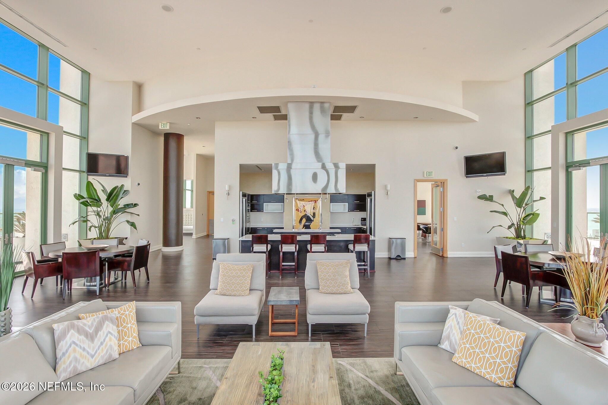 1431 RIVERPLACE Boulevard 3101