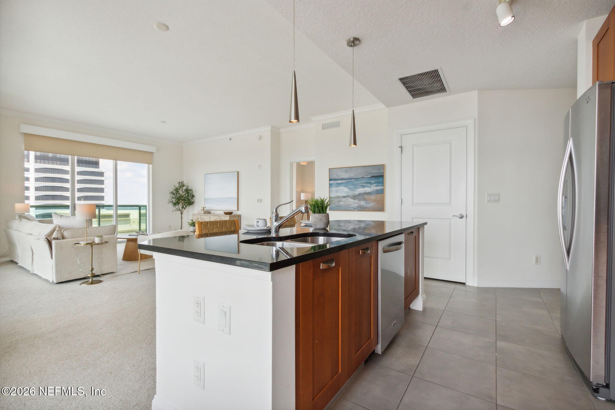 1431 RIVERPLACE Boulevard 3101