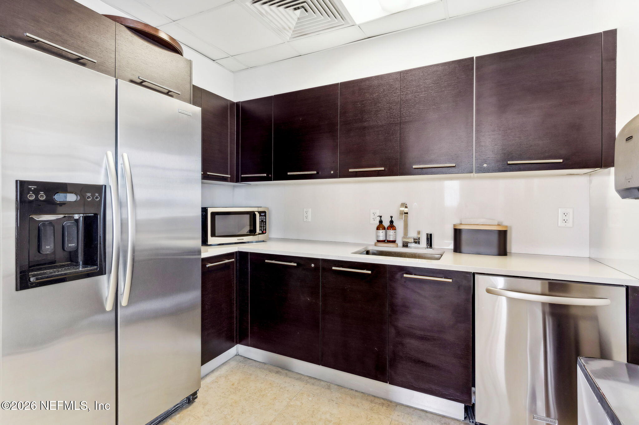 1431 RIVERPLACE Boulevard 3101