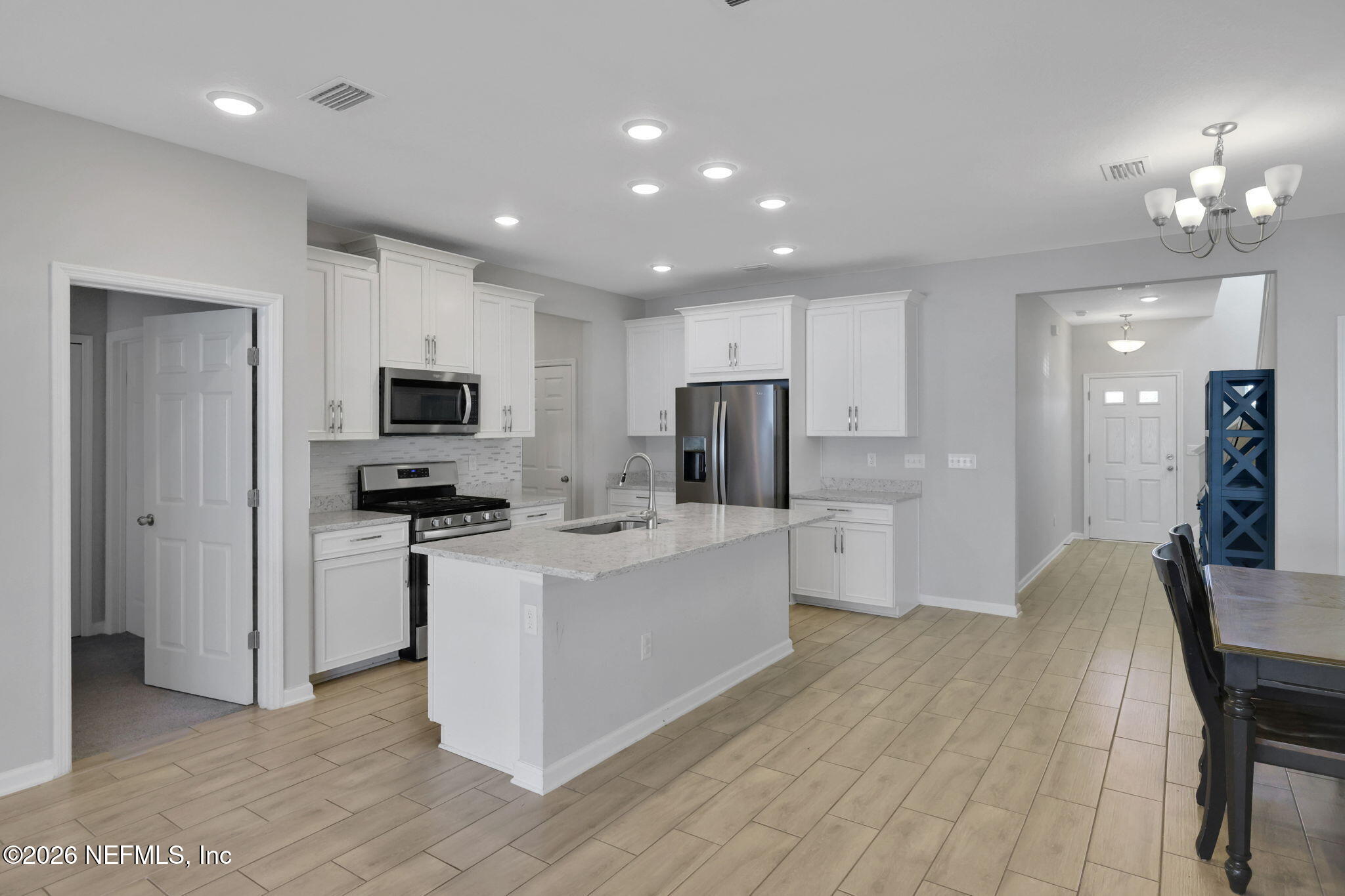 383 NARROWLEAF Drive, St. Johns