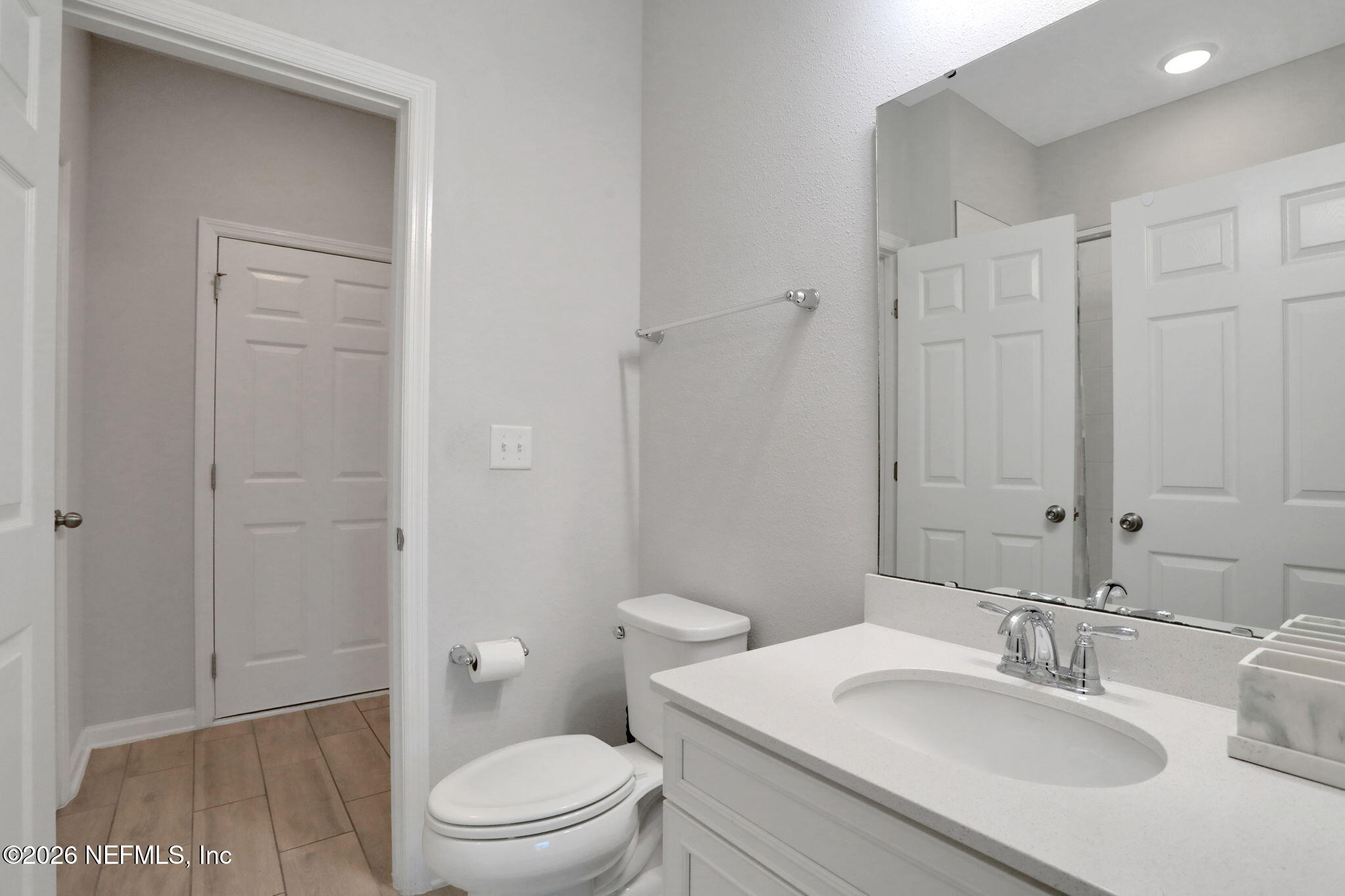 383 NARROWLEAF Drive, St. Johns