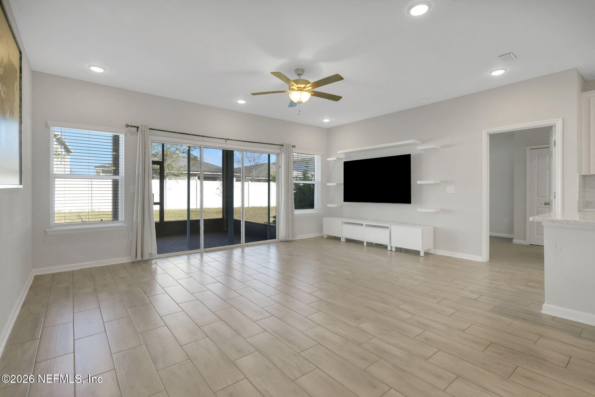 383 NARROWLEAF Drive, St. Johns