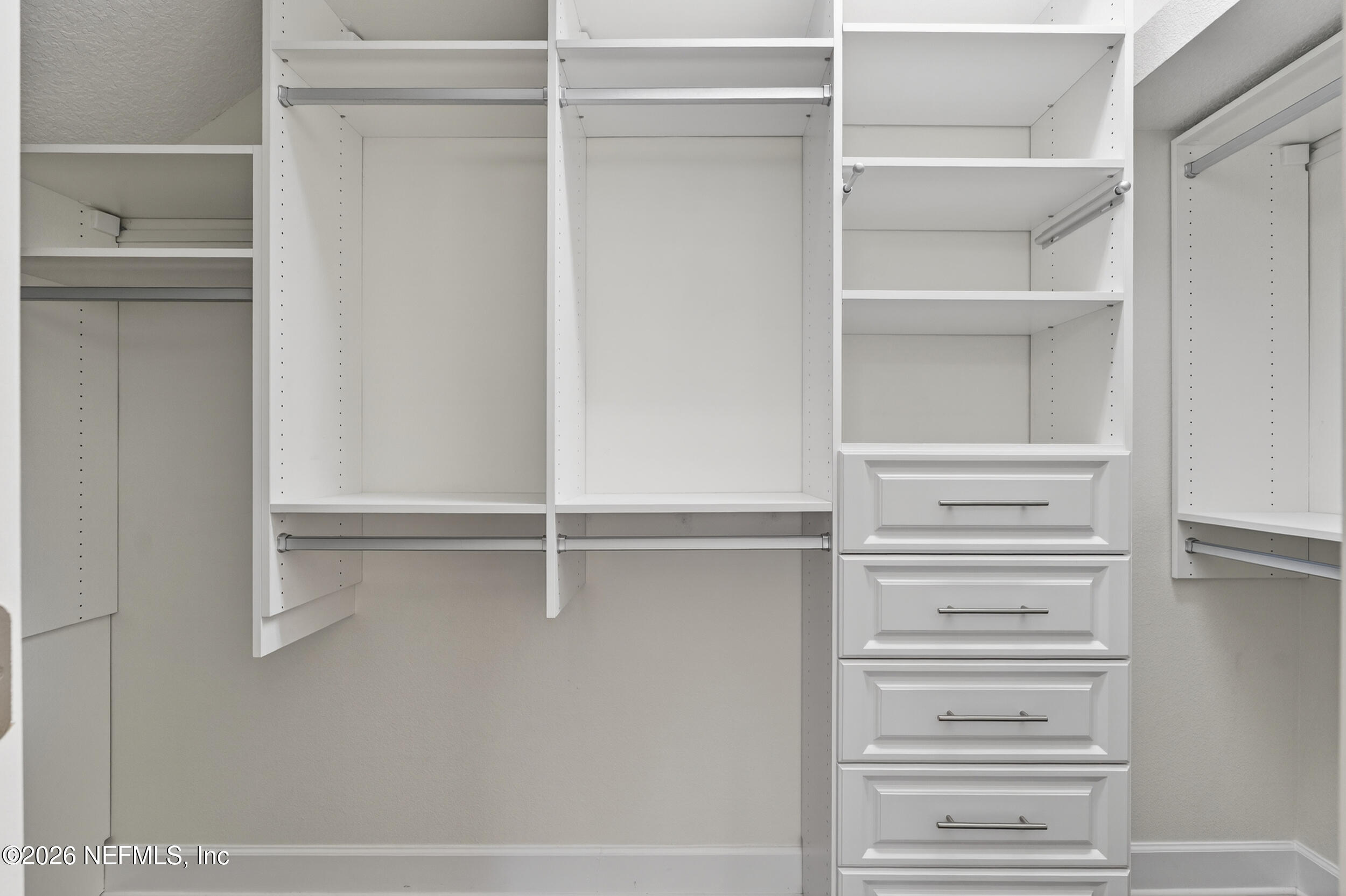 75 BROOK HILLS Drive