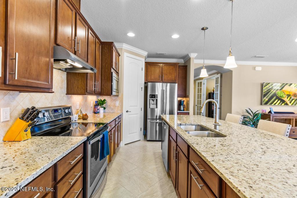 280 WINDING PATH Drive