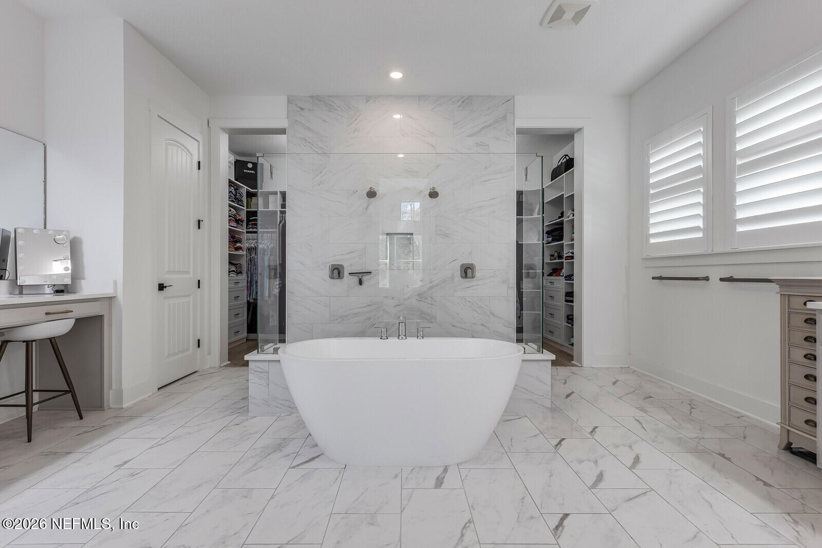 231 SEAGROVE Drive