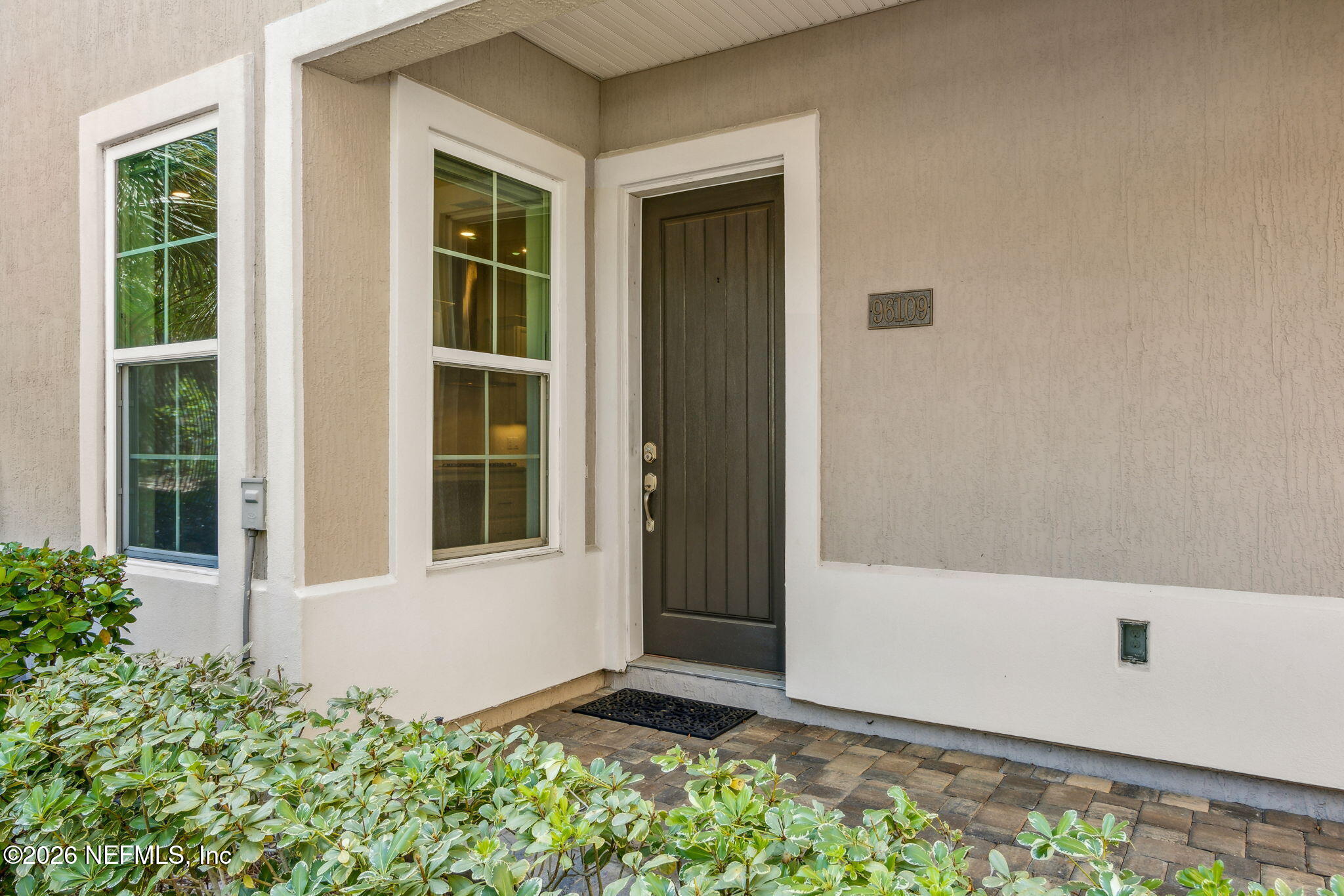 96109 HANGING MOSS Drive