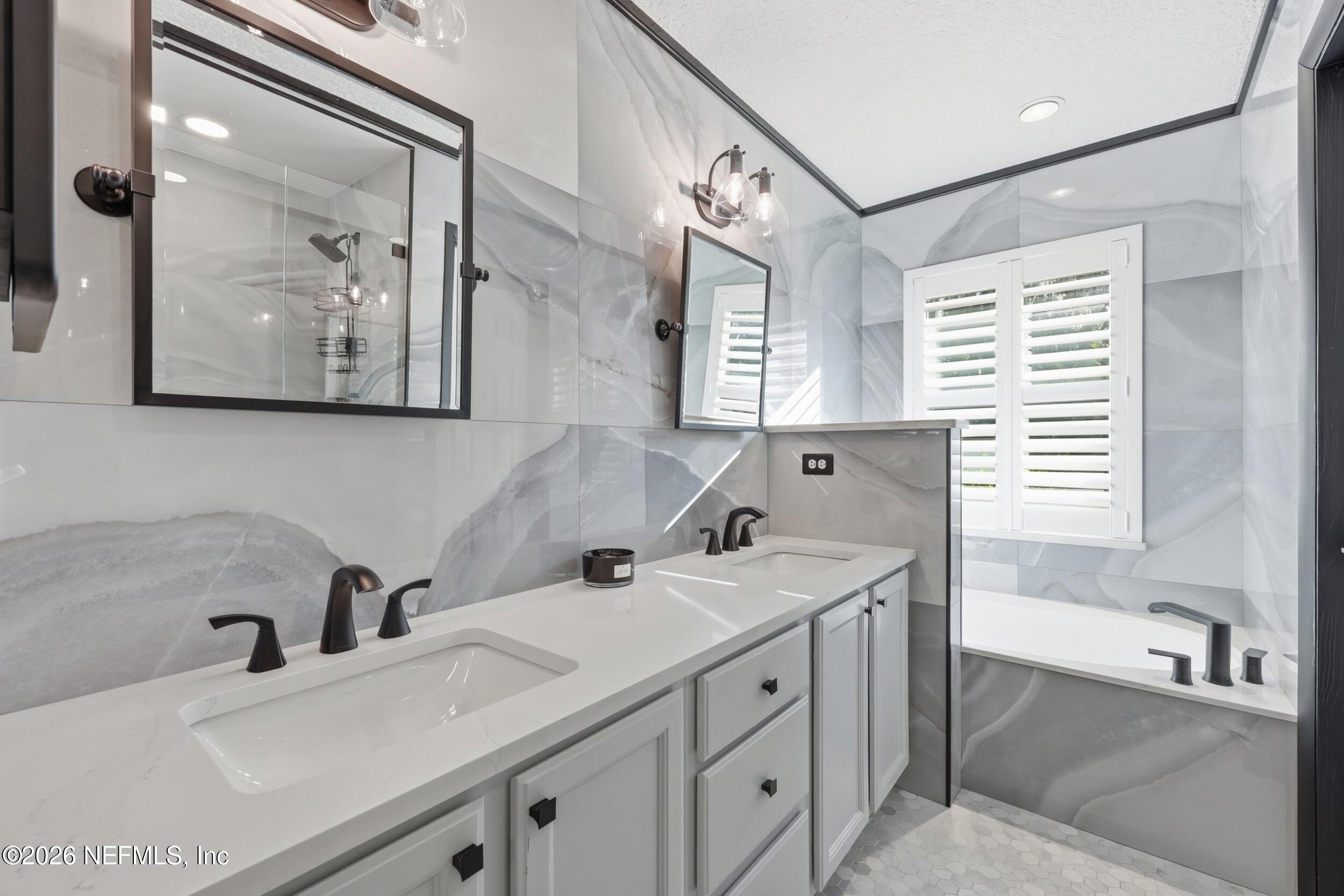 316 TWINLEAF Court, St. Johns