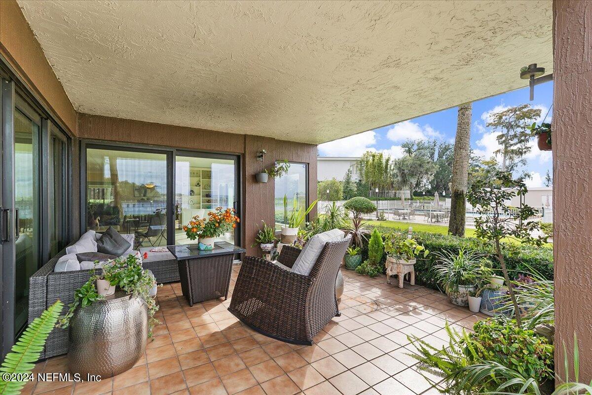 6000 SAN JOSE Boulevard 101