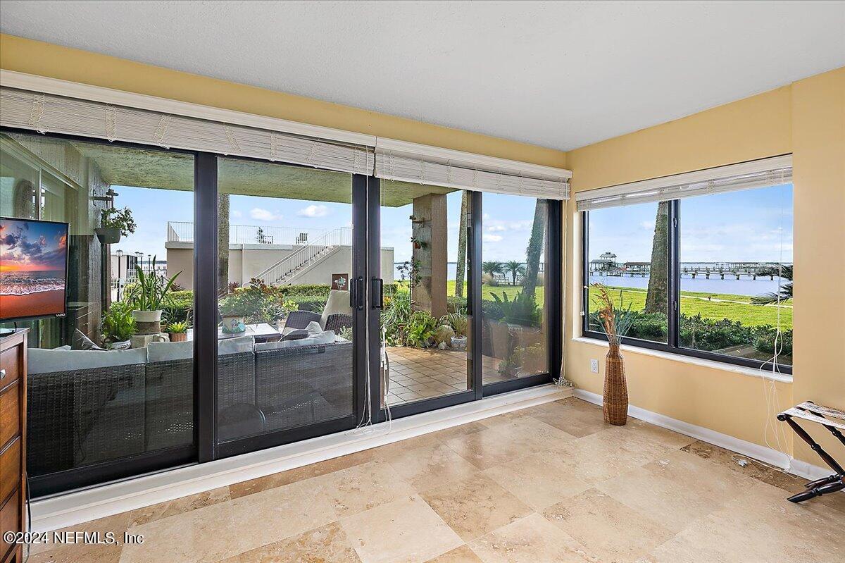 6000 SAN JOSE Boulevard 101