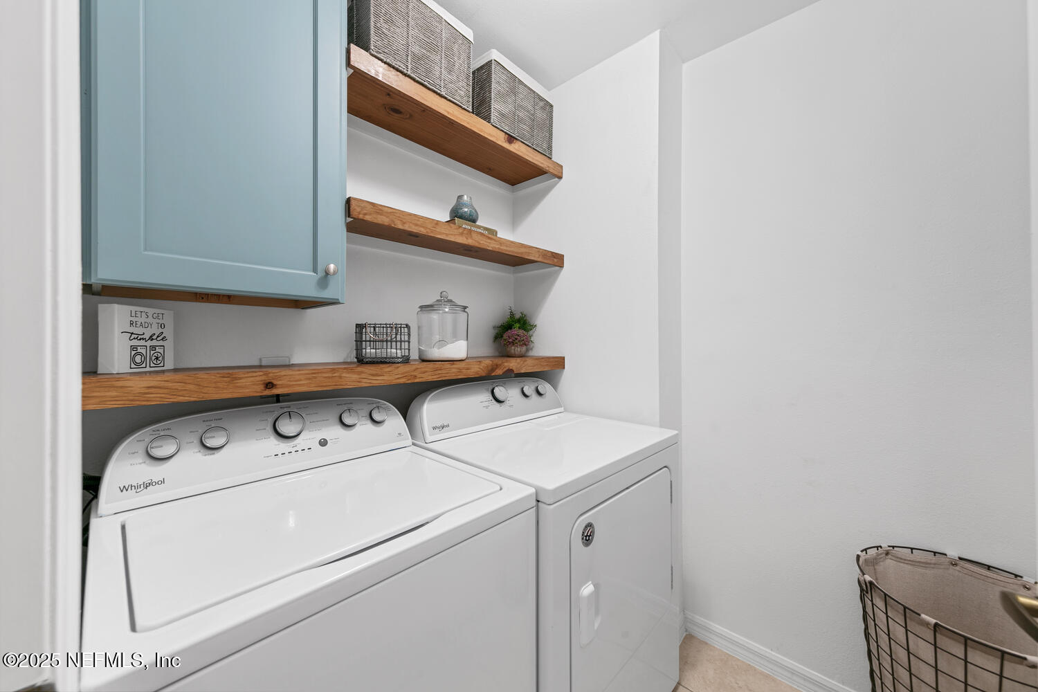 3591 KERNAN Boulevard S 807