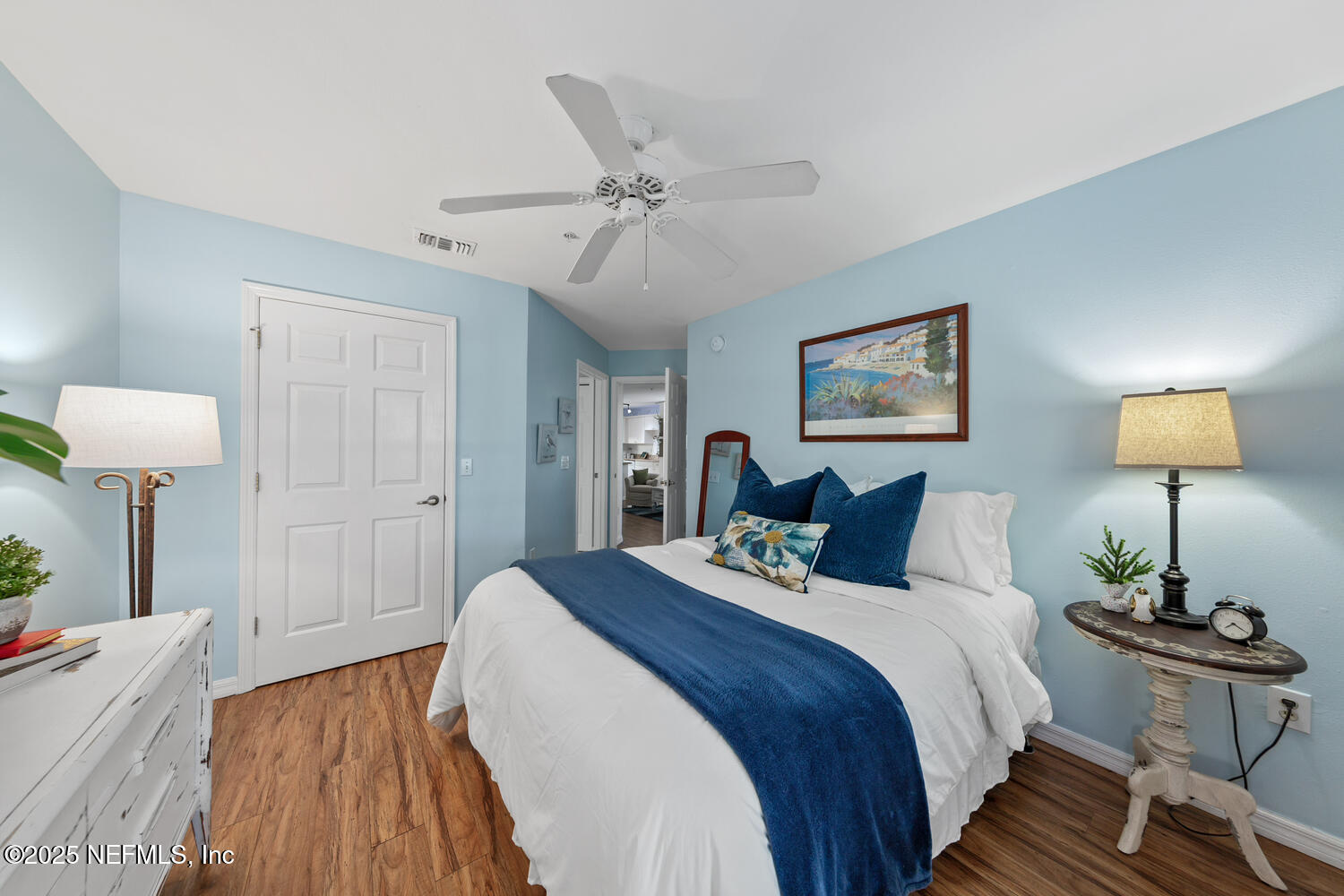 3591 KERNAN Boulevard S 807