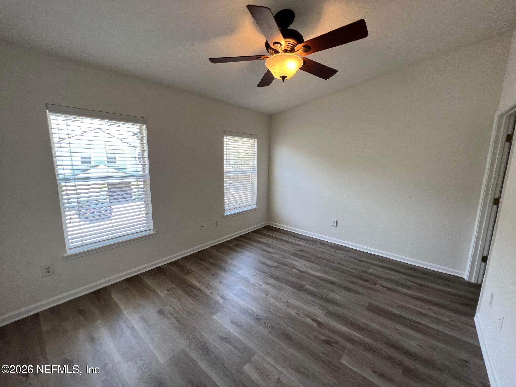 13811 HERONS LANDING Way 9