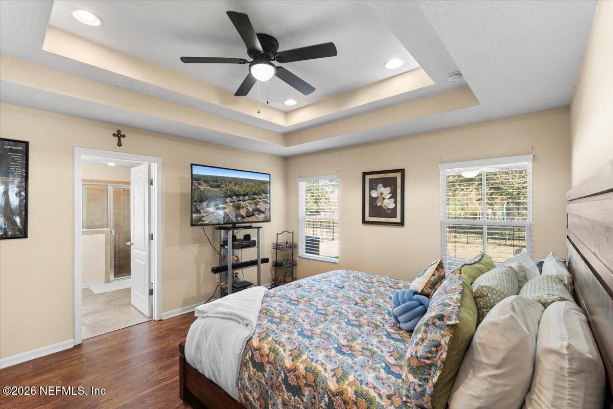 4150 VICTORIA LAKES Drive W