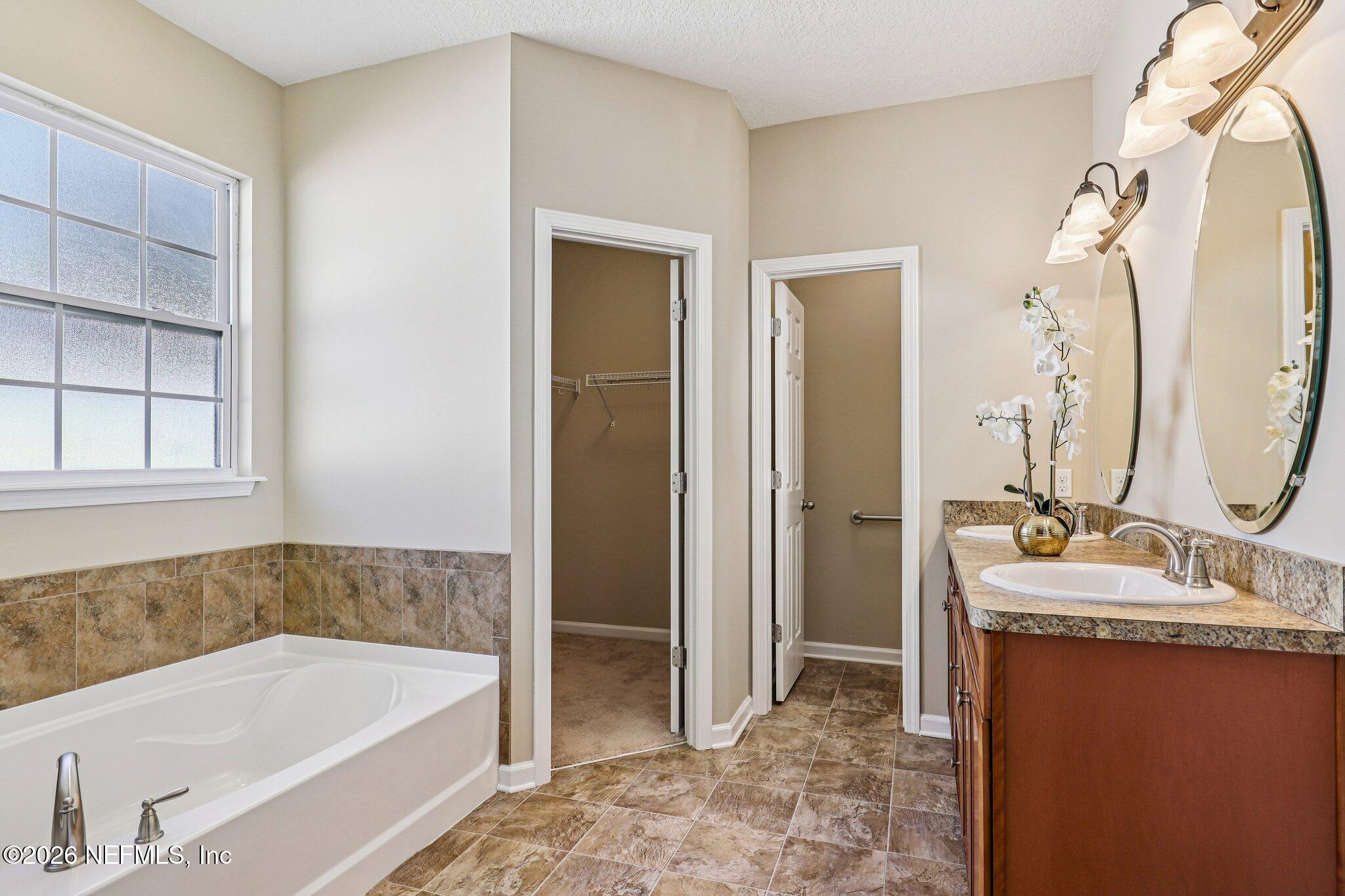 87083 CHESAPEAKE Avenue