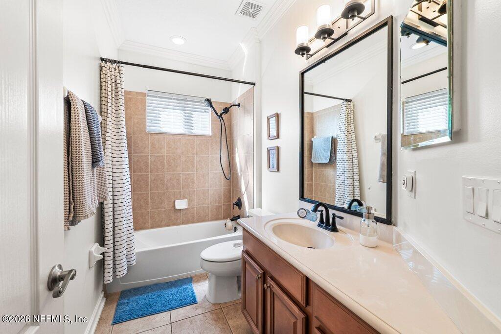 1008 ST JULIEN Court, St. Johns