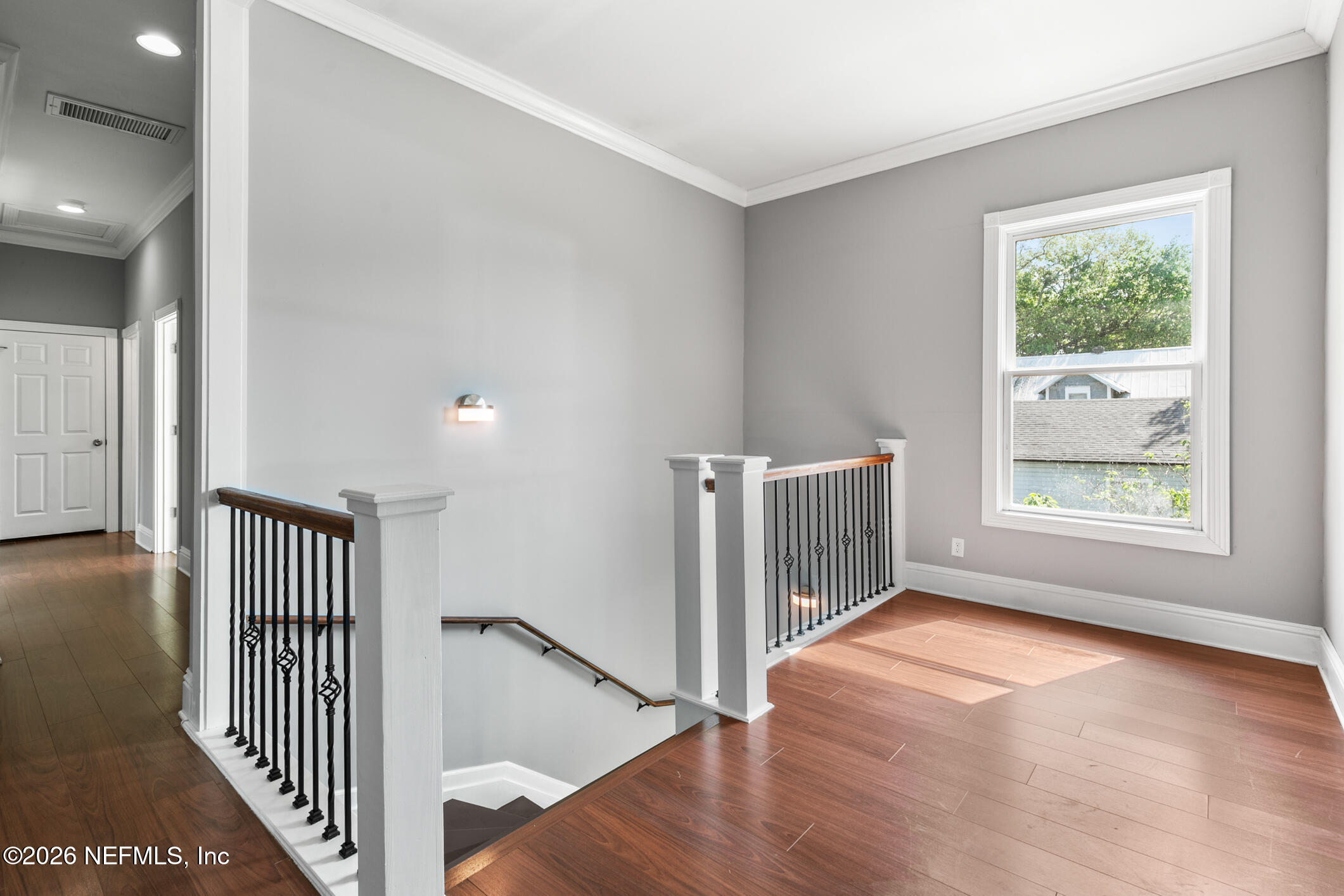 423 WALNUT Court