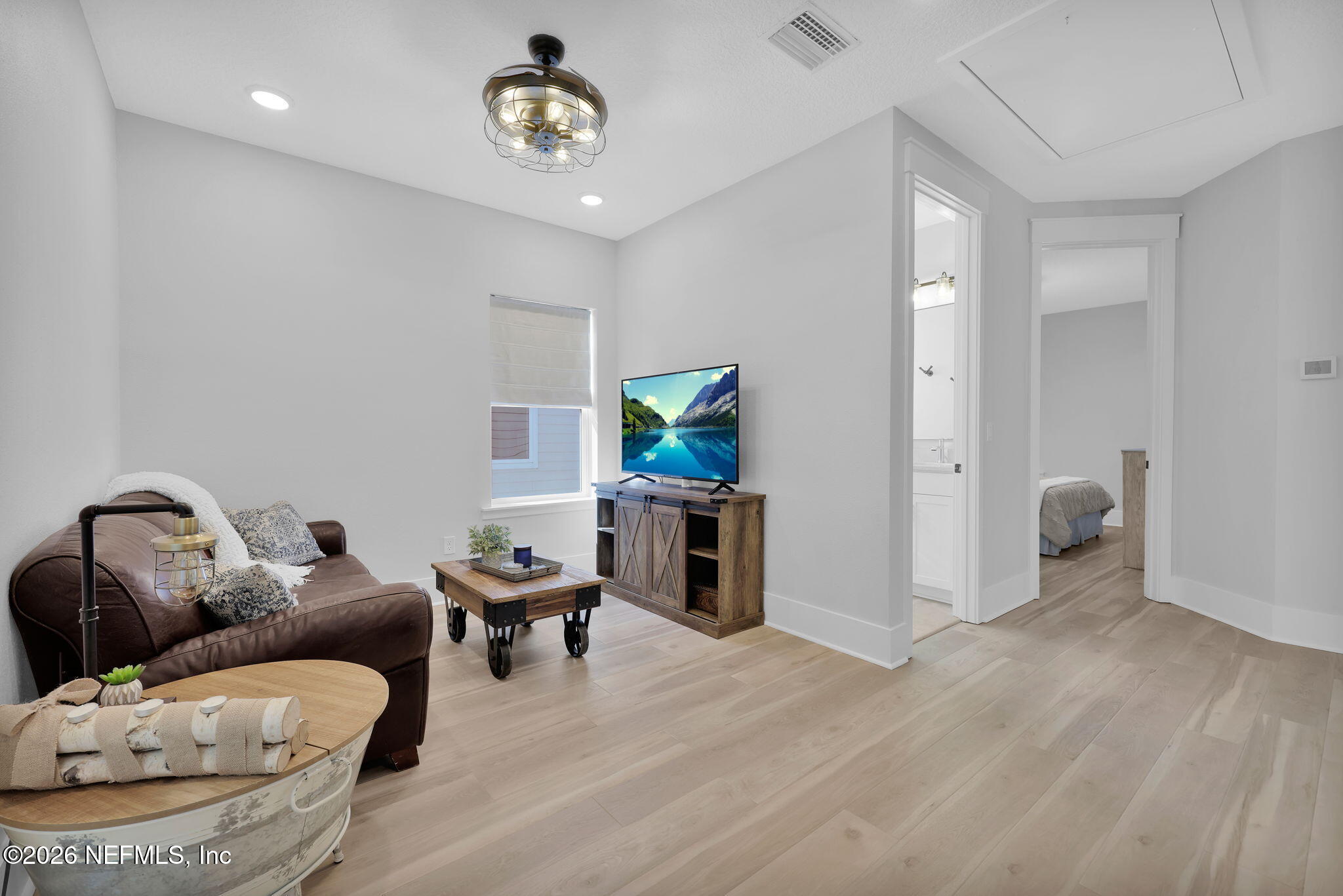 102 BLUE OAK Court
