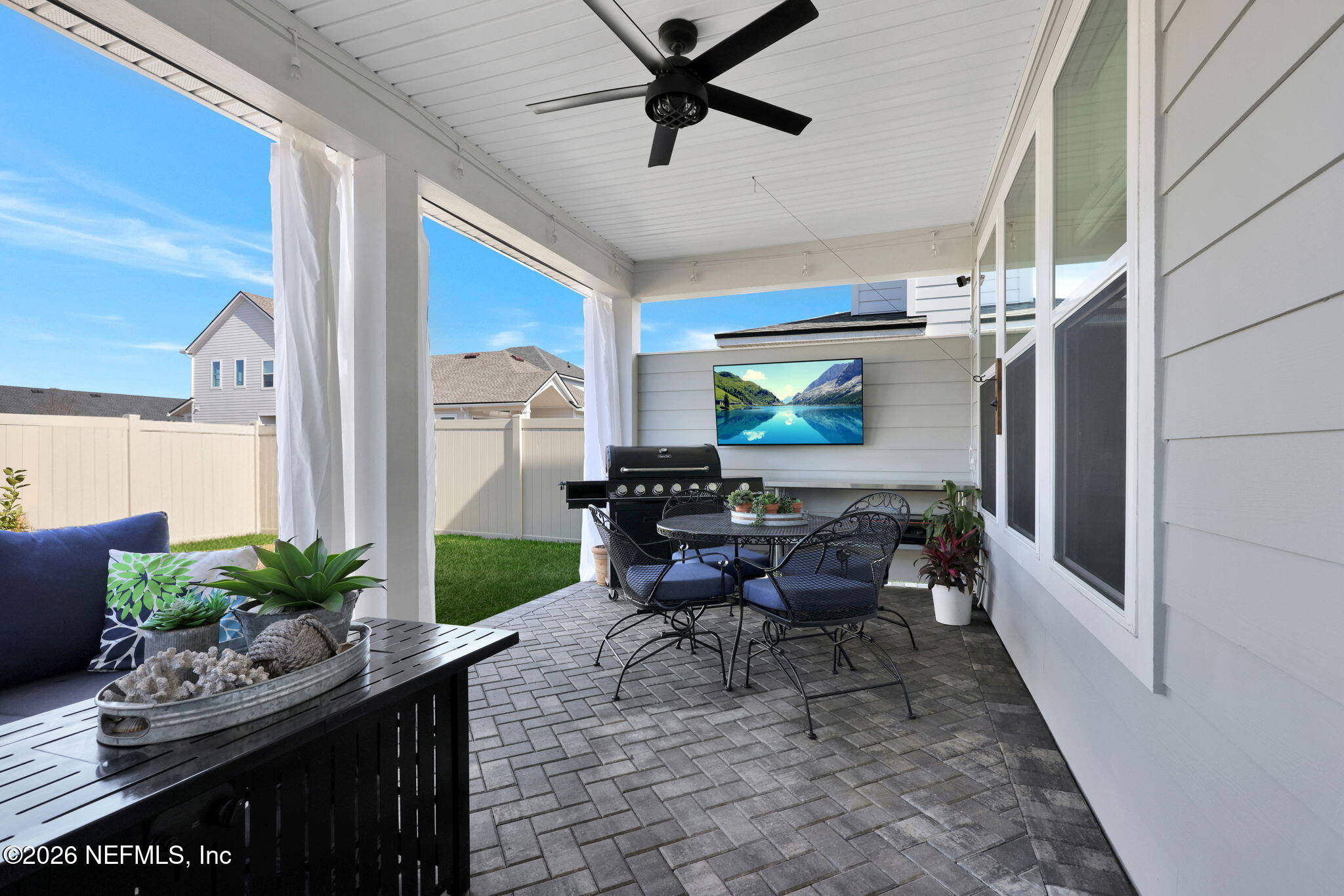 102 BLUE OAK Court