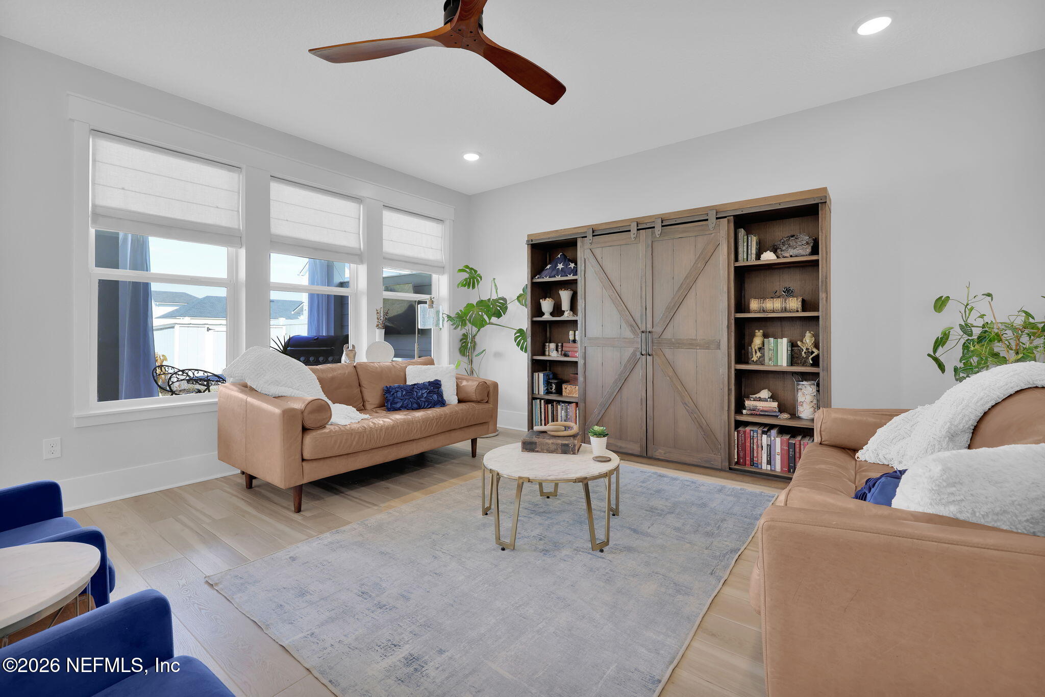 102 BLUE OAK Court
