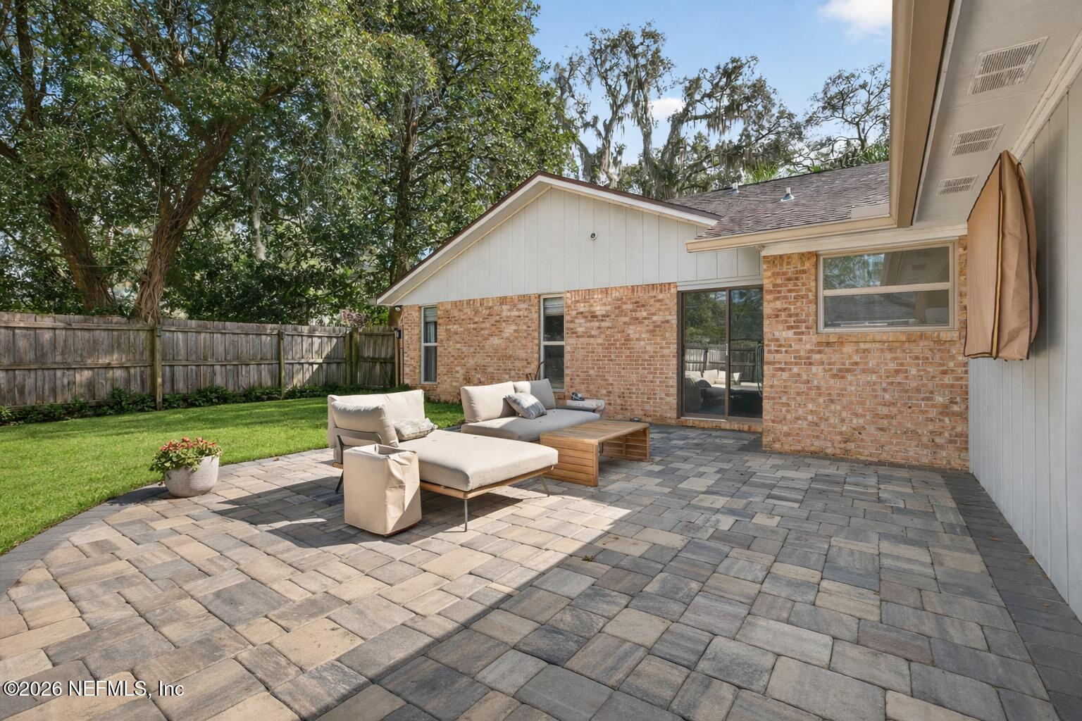 4021 FIELD BROOK Lane