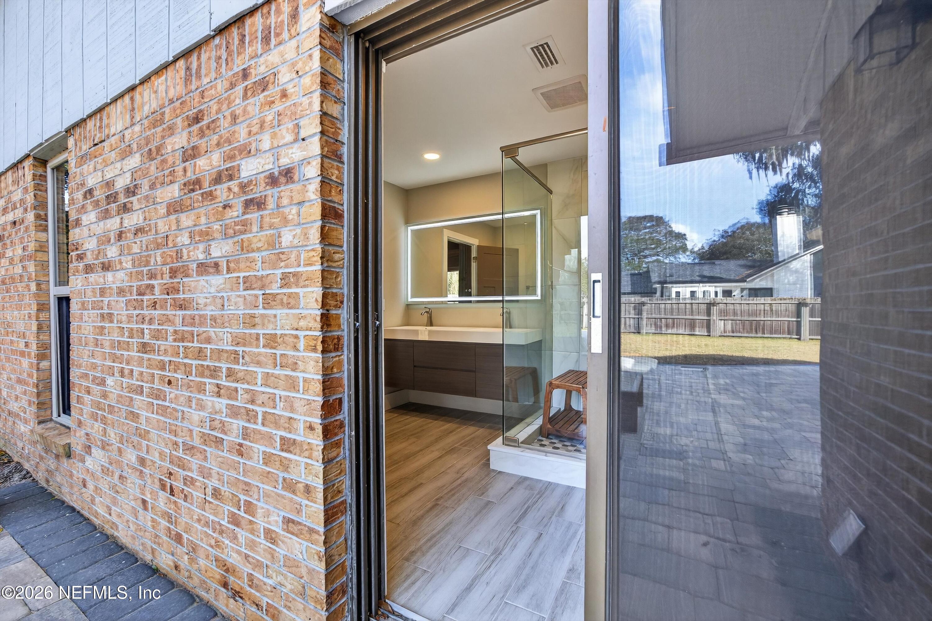 4021 FIELD BROOK Lane