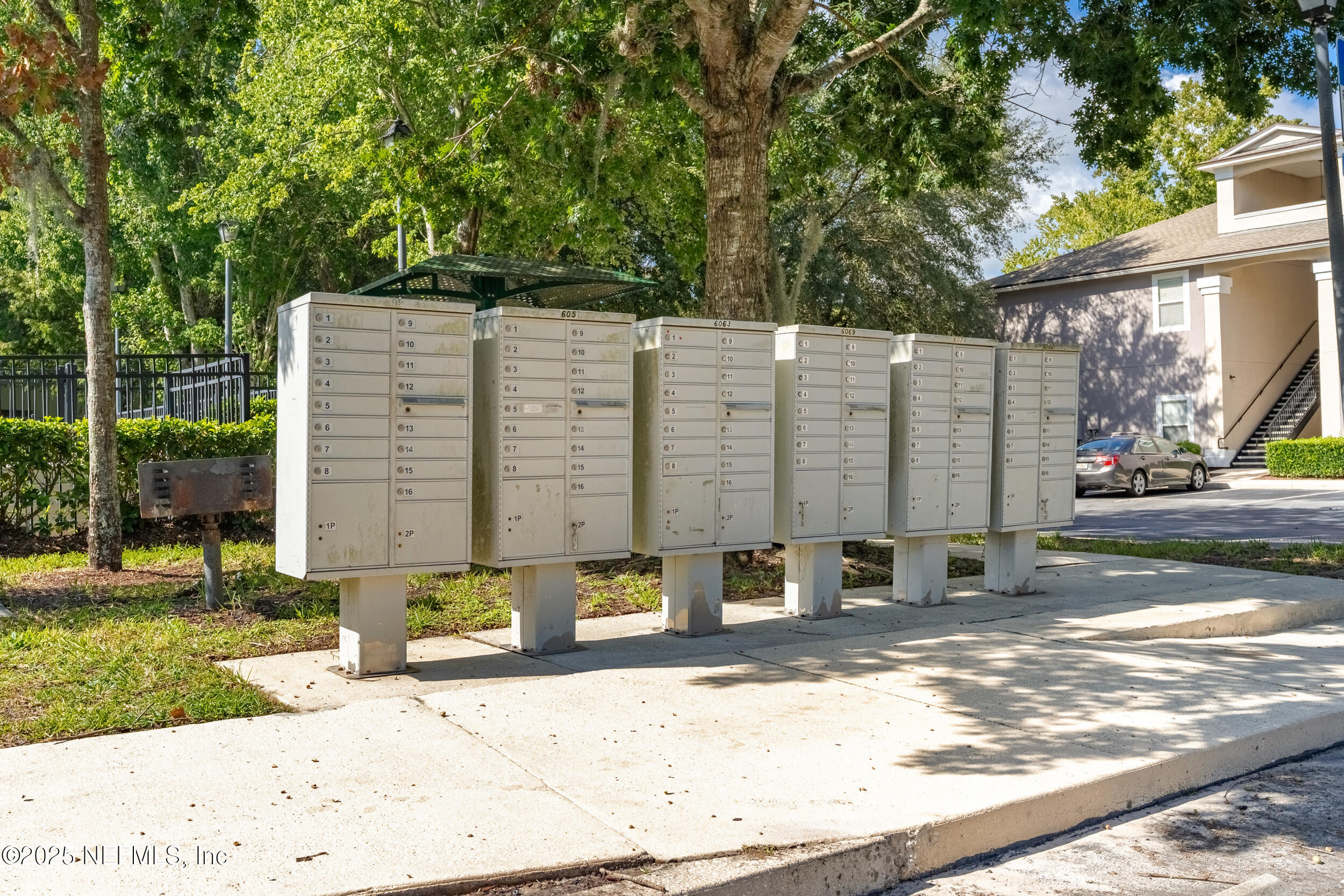 6069 MAGGIES Circle 115