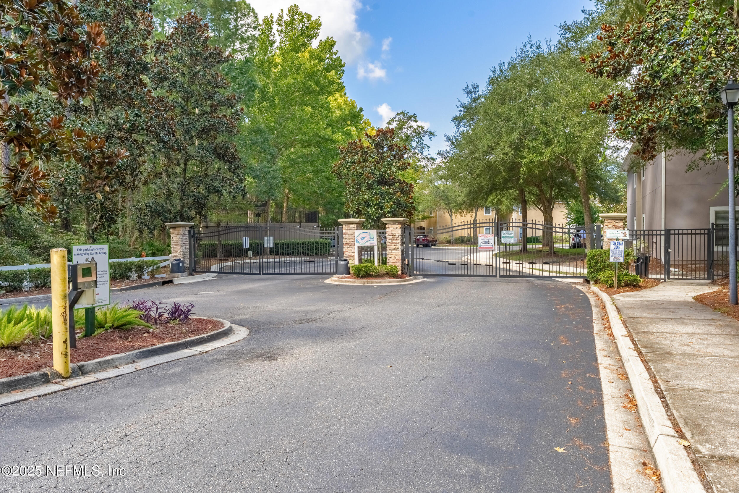 6069 MAGGIES Circle 115