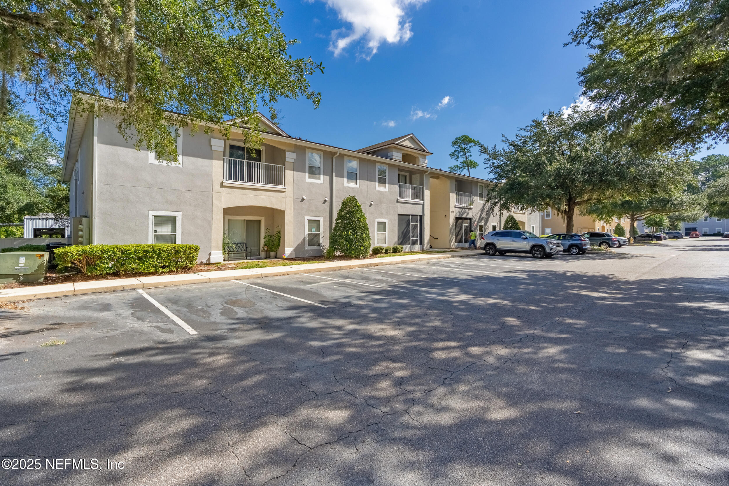 6069 MAGGIES Circle 115