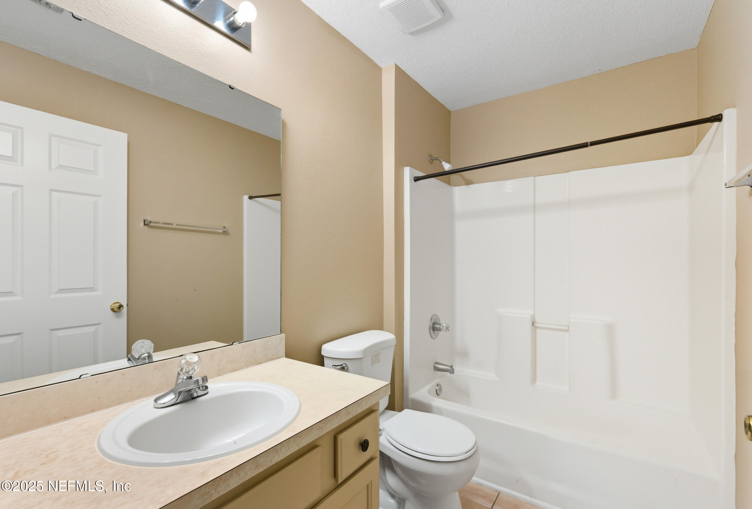 6069 MAGGIES Circle 115