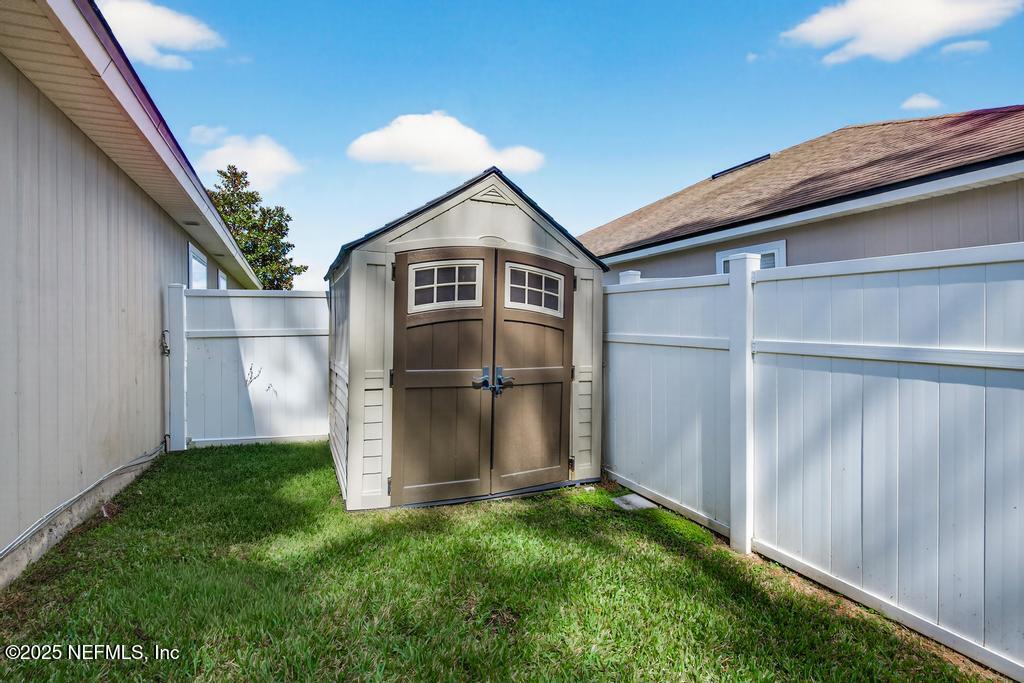 4042 TRAIL RIDGE Road