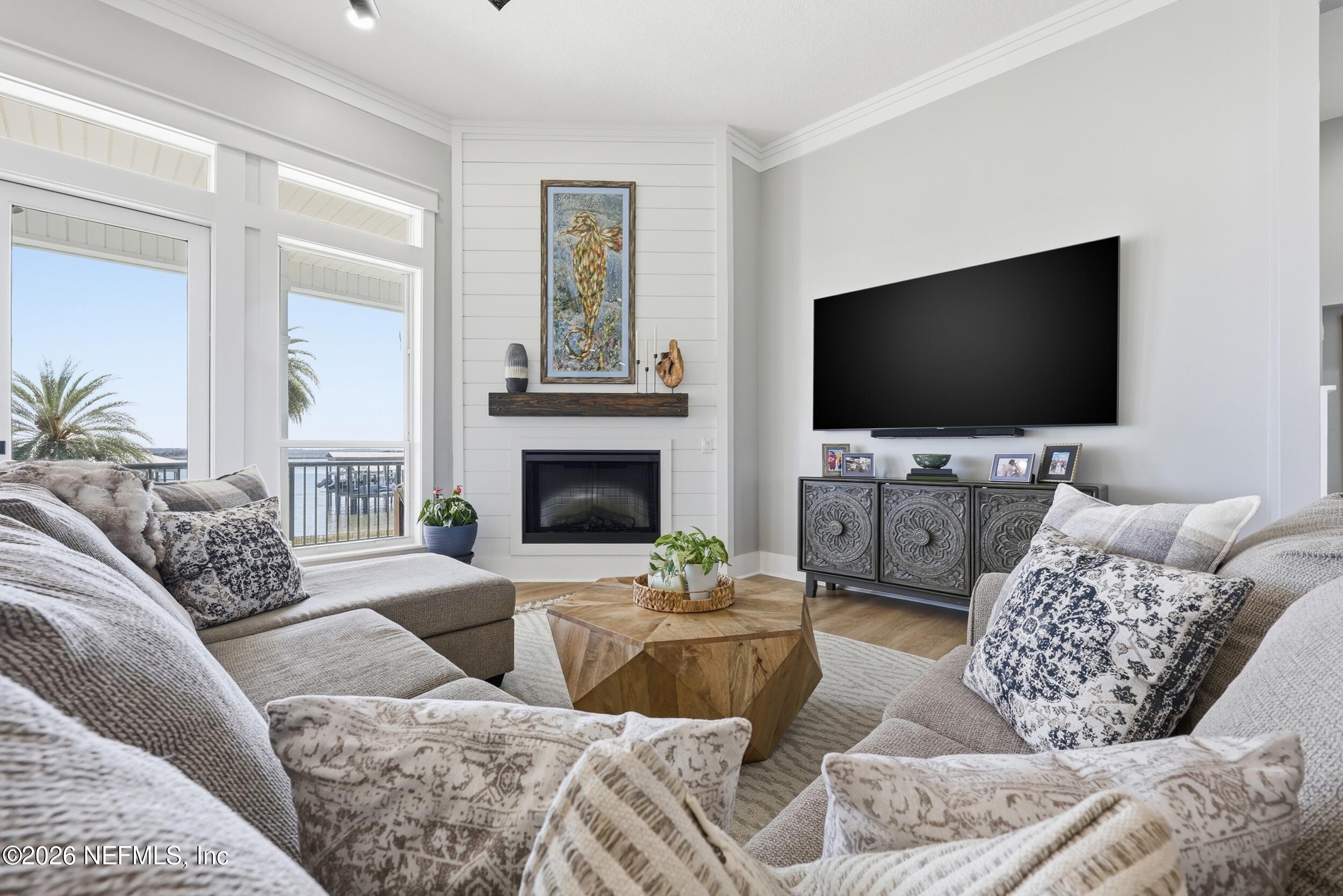 9028 HECKSCHER Drive