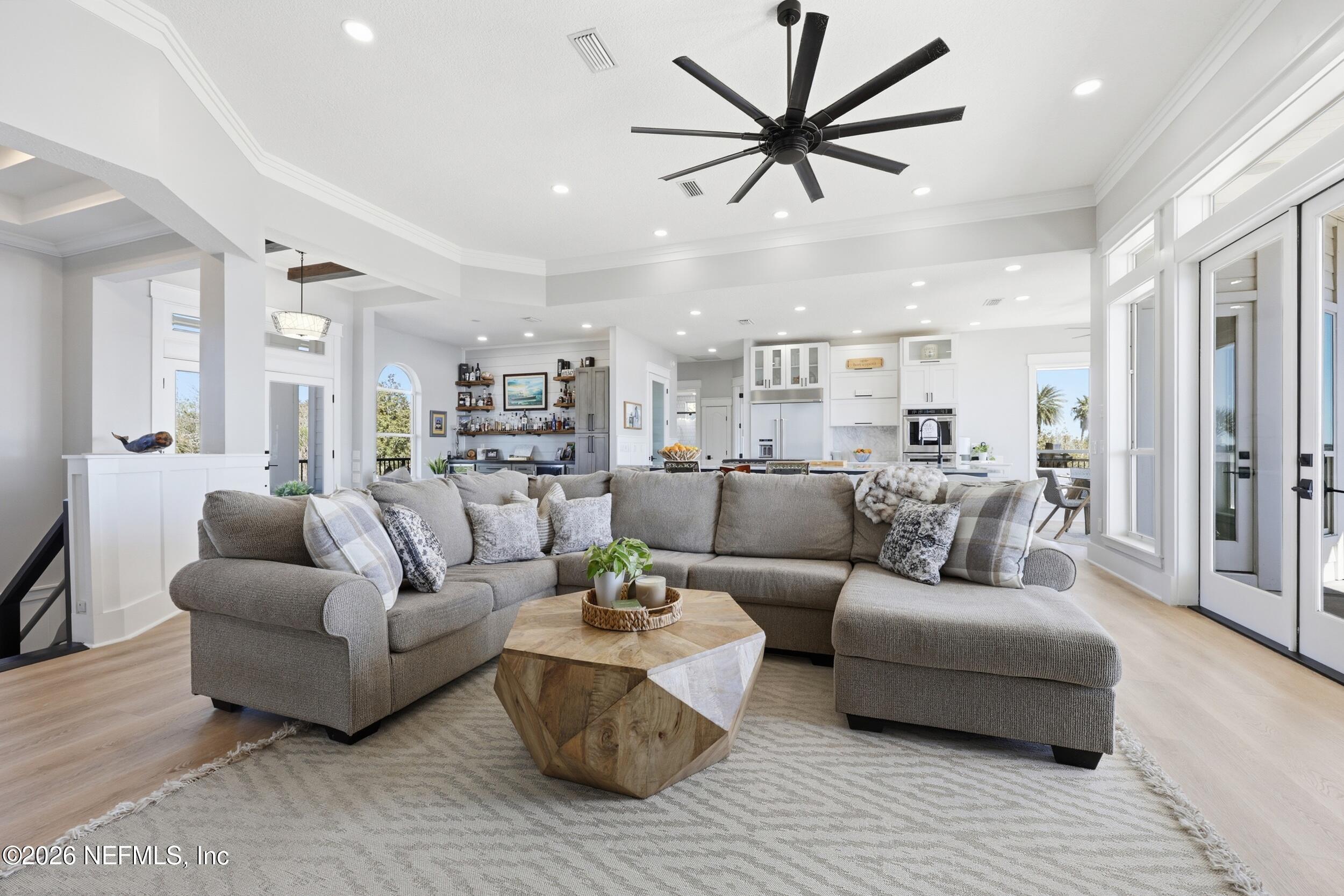 9028 HECKSCHER Drive