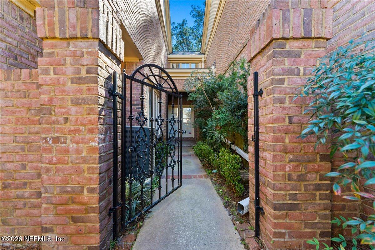 7755 DEERWOOD POINT Place 302