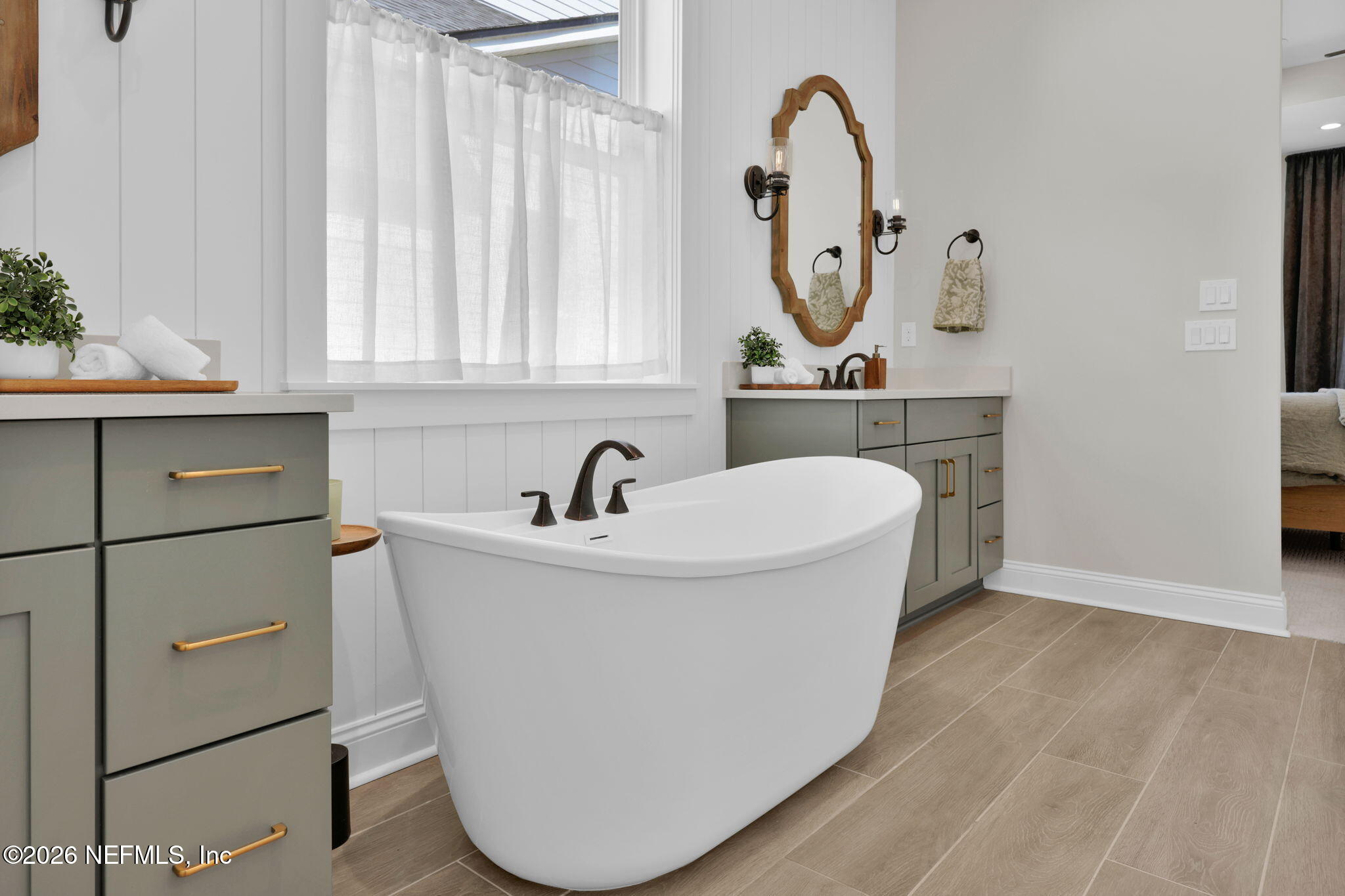 136 WINDMILL PALM Trail