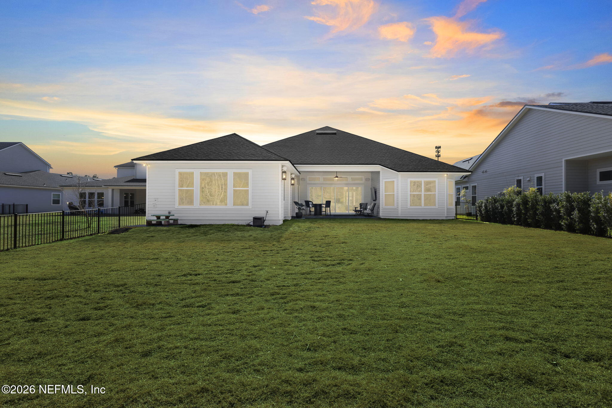 136 WINDMILL PALM Trail